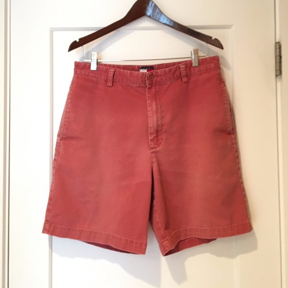 Tommy Hilfiger Mens Red Shorts 33W